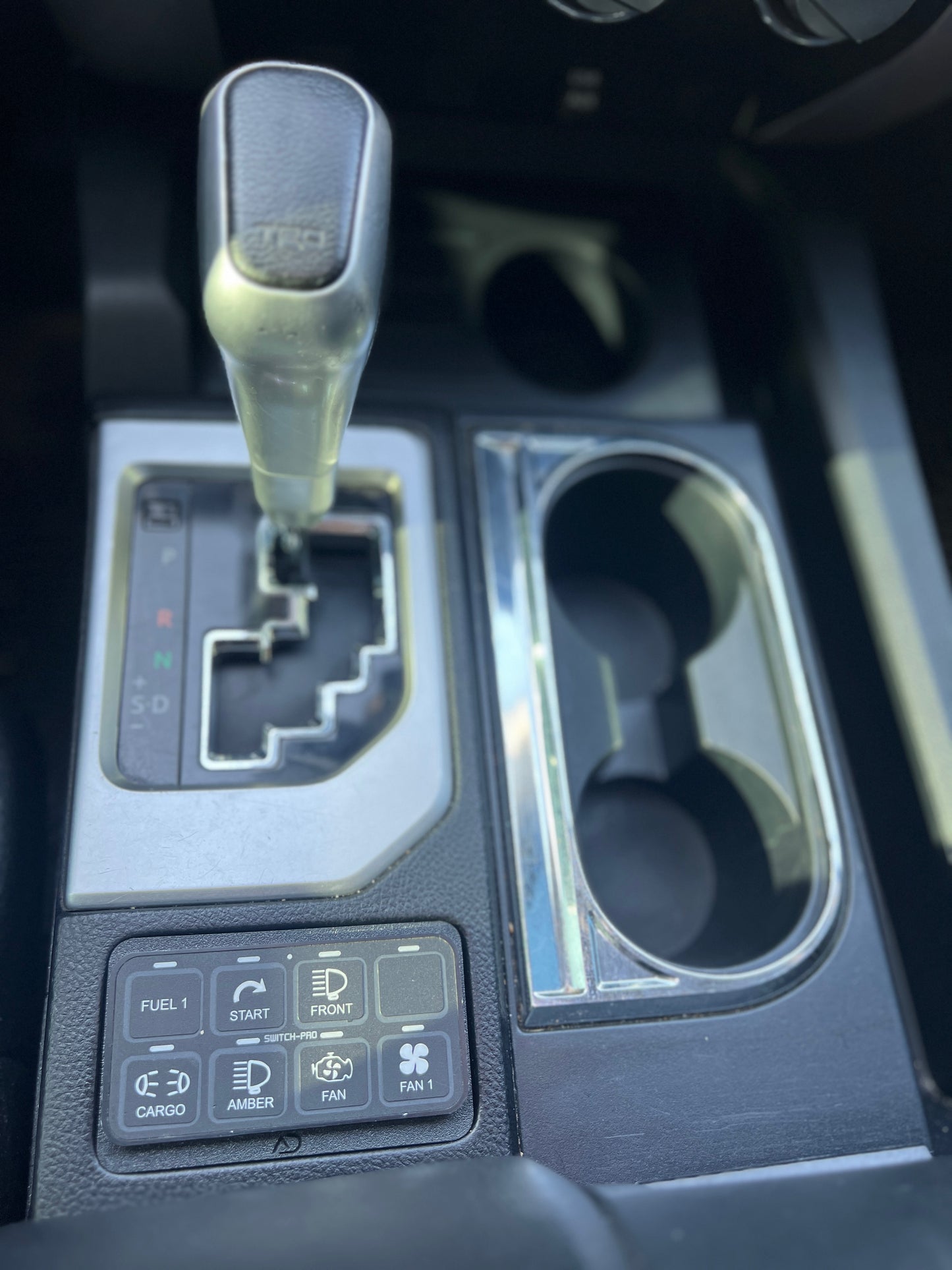 2014-2021 Toyota Tundra Controller Mount